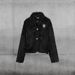 Arch Paneled Fur Jacket⎮C2H4⎮Unfolloworld
